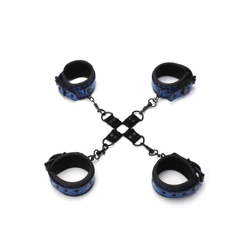Whip Smart Diamond Hogtie Restraint